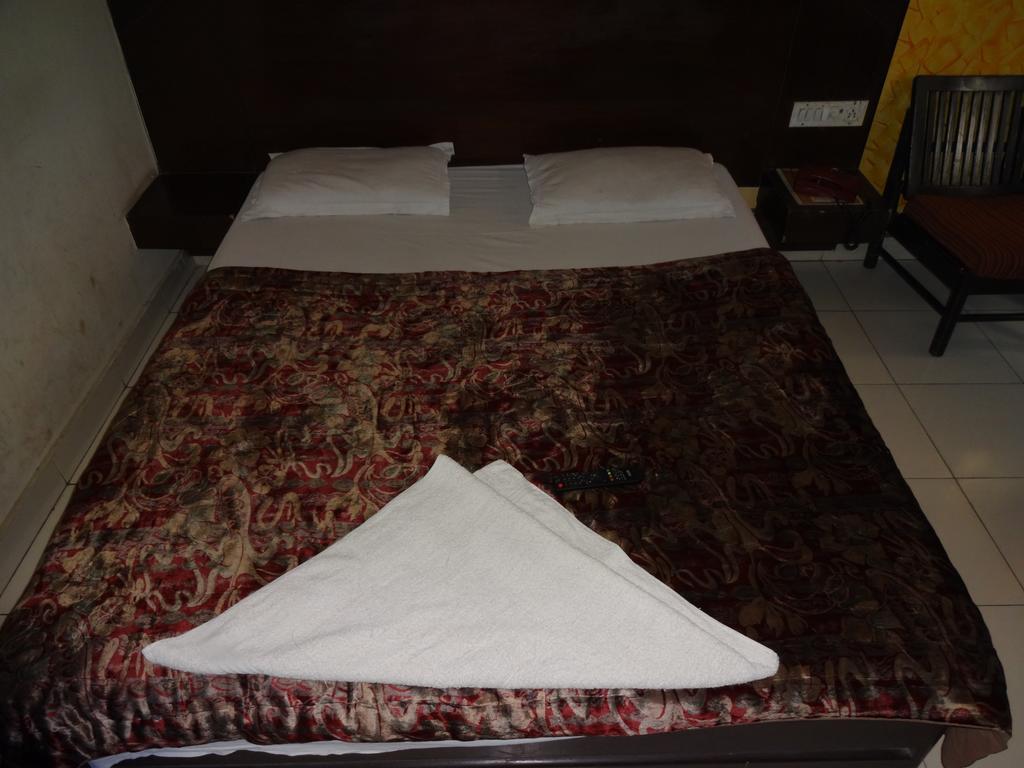 Hotel Elegant International New Delhi Eksteriør bilde